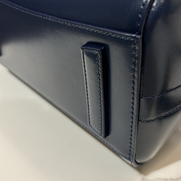 Givenchy Mini Antigona - Picture 7 of 8